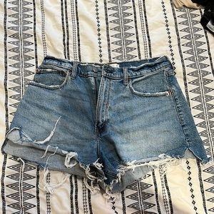 Abercrombie the cutoff short high rise